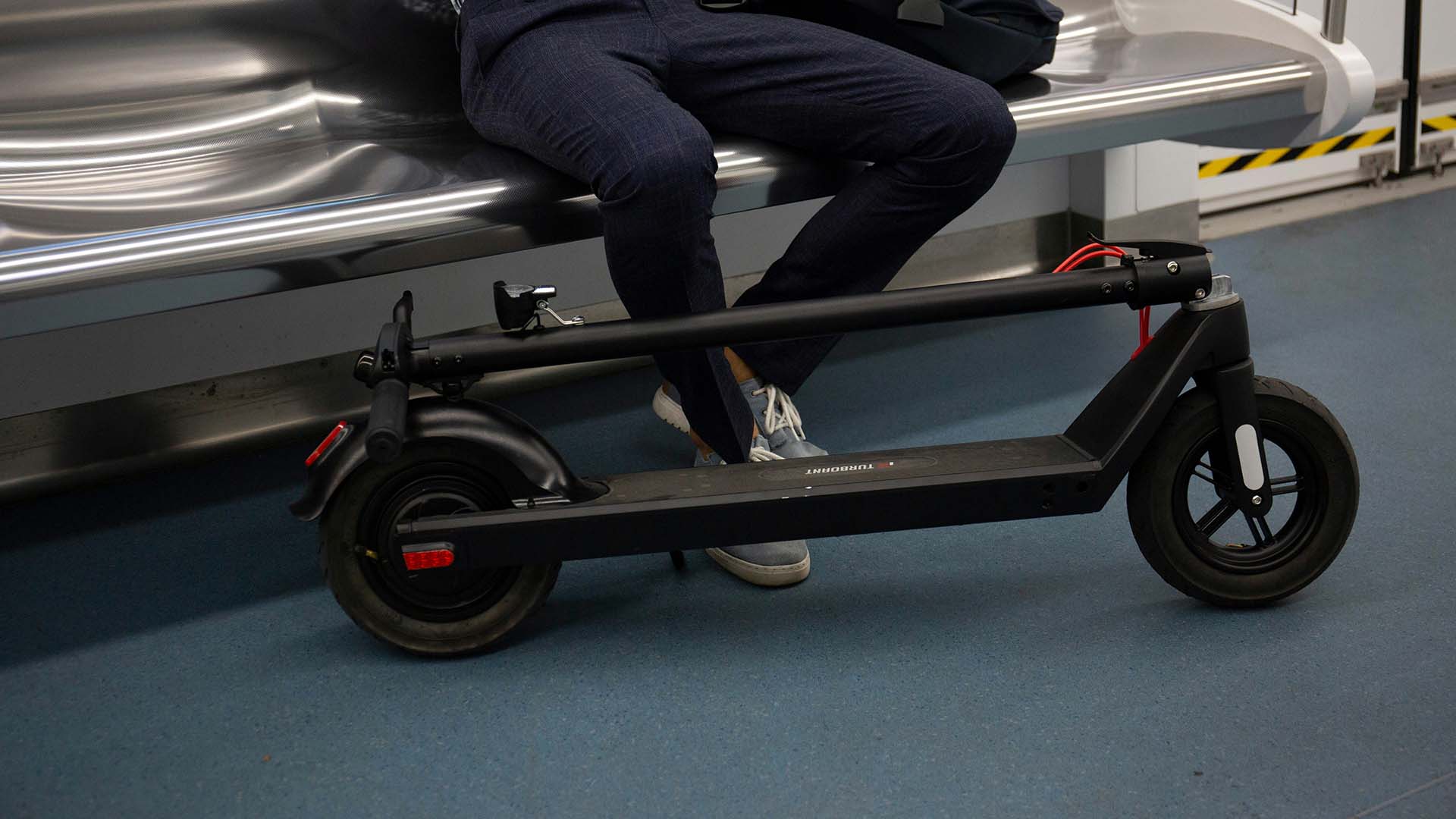 Electric Scooter Review: Multi-Brand Multi-Angle Analysistemplate--25524418085241__article_banner_brz9nC